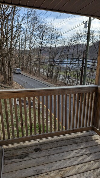 Balcony 2 - 1951 Listravia Ave