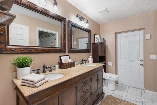 Building Photo - 4242 Cactus Ln