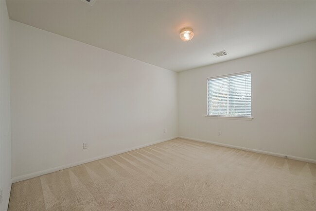 Building Photo - 21527 N Boundary Peak Way