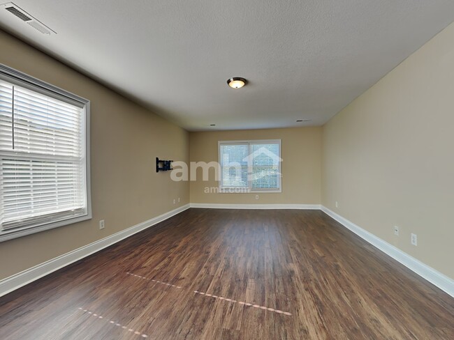 Building Photo - 10225 Boston Ln