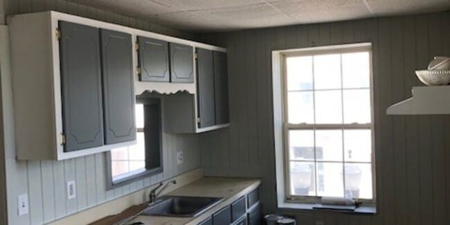 Primary Photo - Kenbridge U Store Apts.