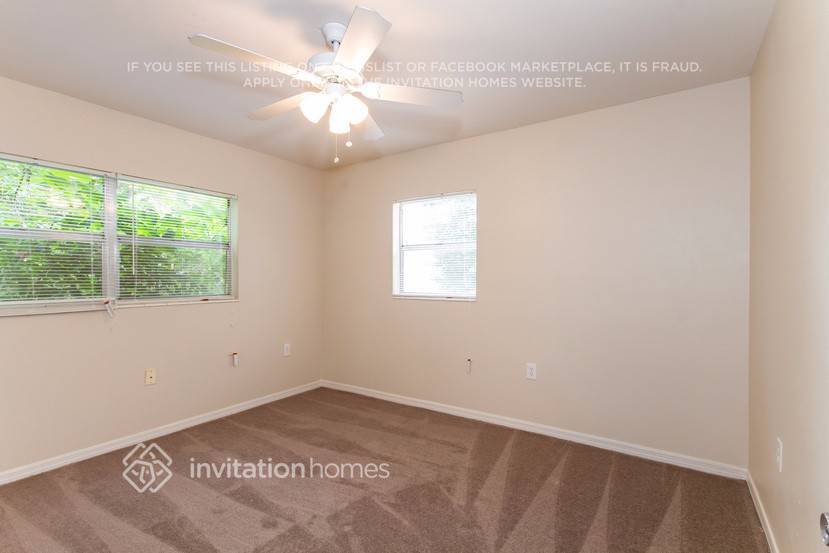 Building Photo - 105 Ridge Ct