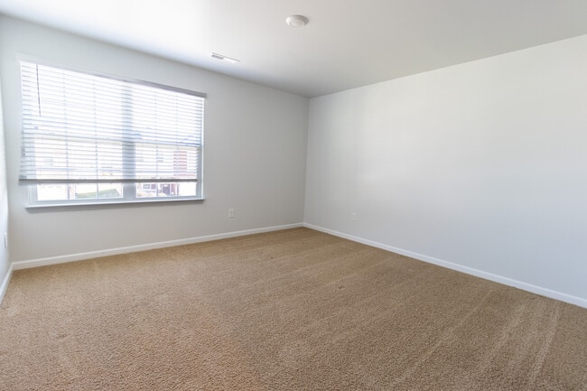 Building Photo - 478 Sapphire Rd