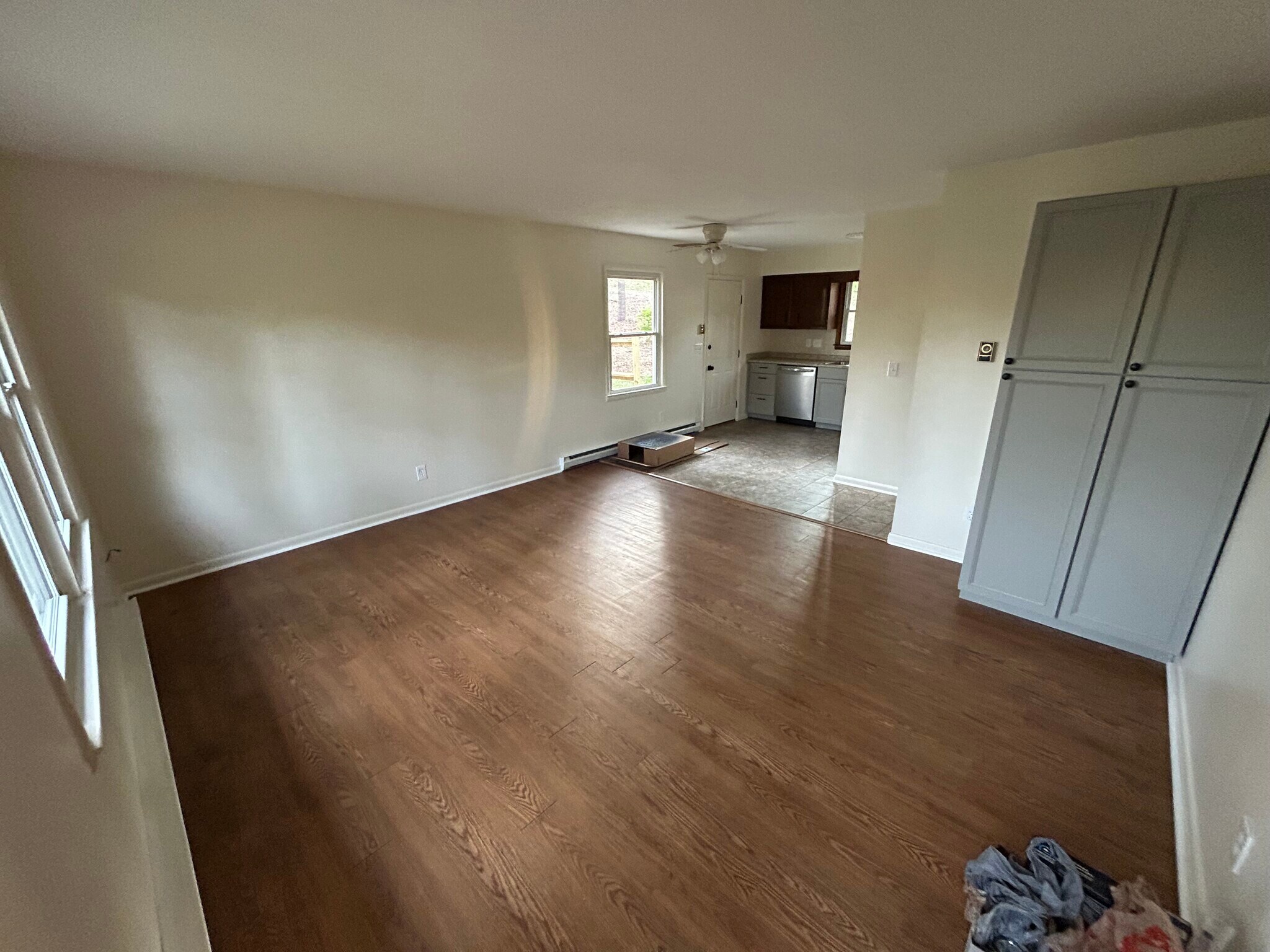Living room 13x15. Lakeview - 115 Wakefield Dr