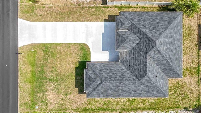 Building Photo - 6146 Grandeur St