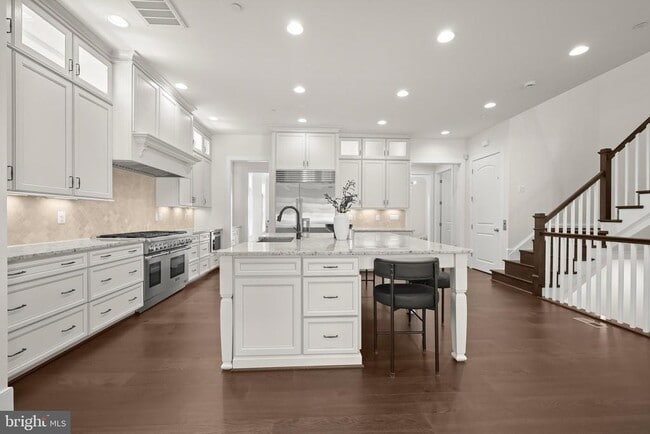 Building Photo - 131 Bytham Ridge Ln