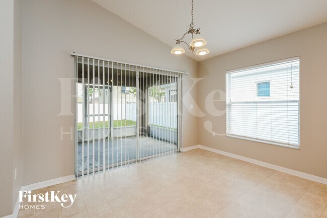 Building Photo - 4736 Mandolin Loop
