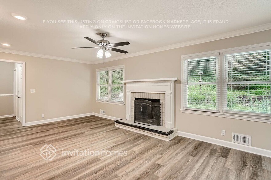 Building Photo - 2846 Cedarbrook Dr