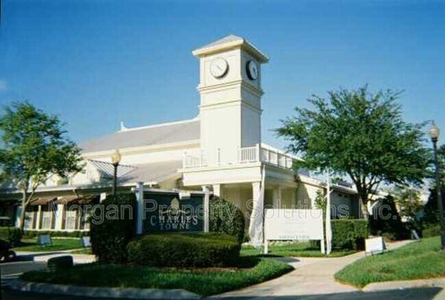 Building Photo - 5112 Park Central Dr