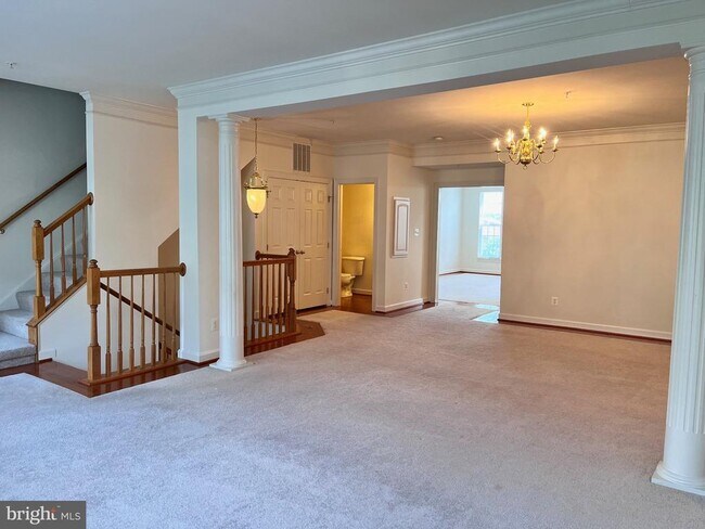 Building Photo - 5605 Harrington Falls Ln