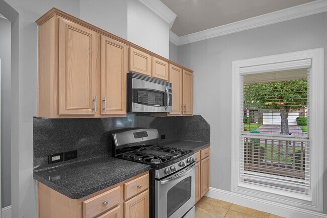 Building Photo - 9022 Durham Manor Ln