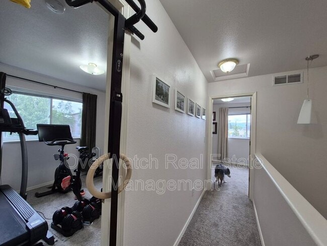 Building Photo - 3926 Lakehurst Cir