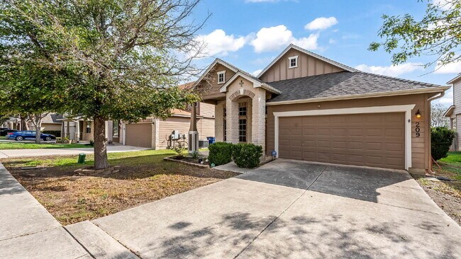 Building Photo - 209 Ranch House Rd