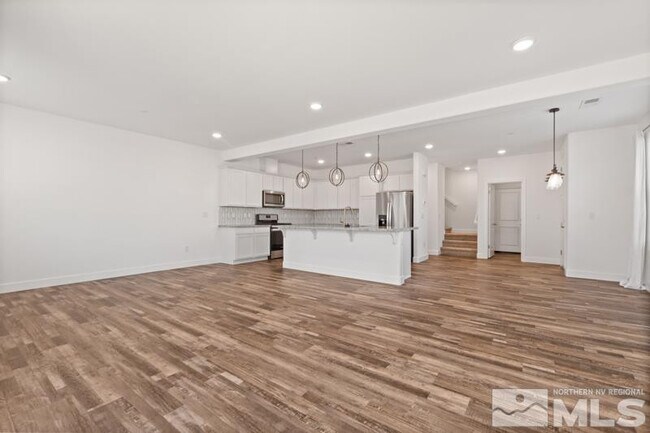 Building Photo - 2020 Cradle Mountain Dr