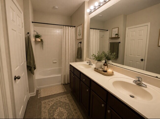 Building Photo - Luxurious 3-Bedroom Condo in Panama City, FL with Spacious Layout and Modern Amenities!
