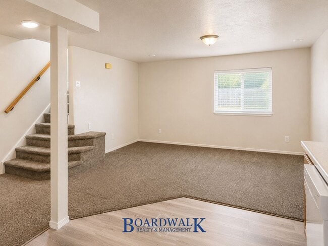 Building Photo - 3549 Colby Ave