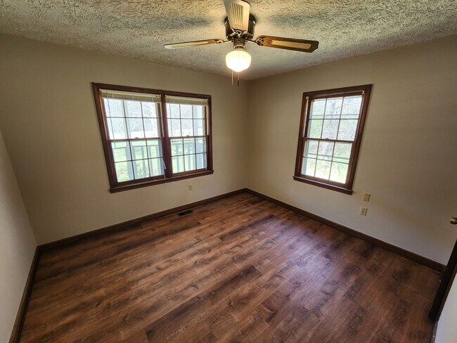 Building Photo - 2276 Providence Church Rd