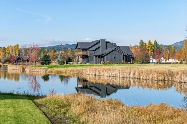 Building Photo - Whitefish Home in The Lakes