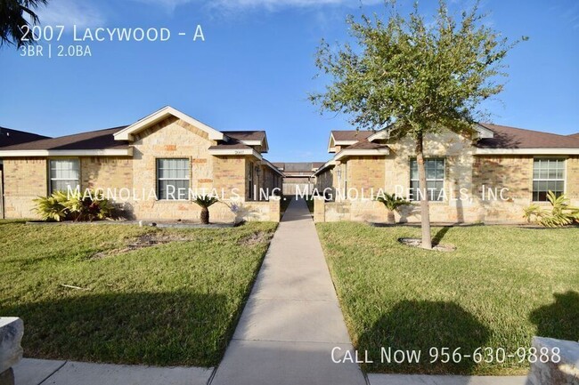 Building Photo - 3 Bed 2 Bath in Edinburg