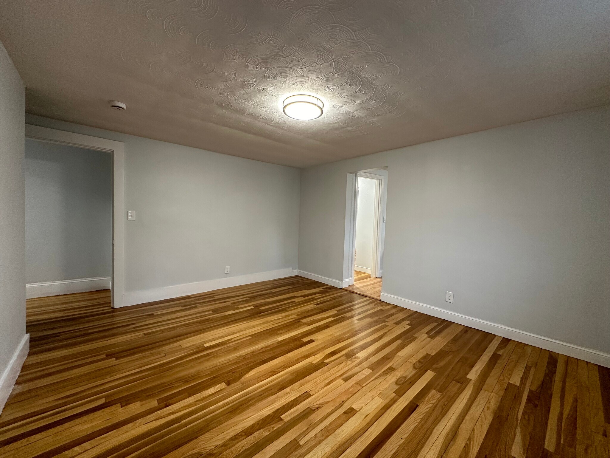 Building Photo - 144 Union St