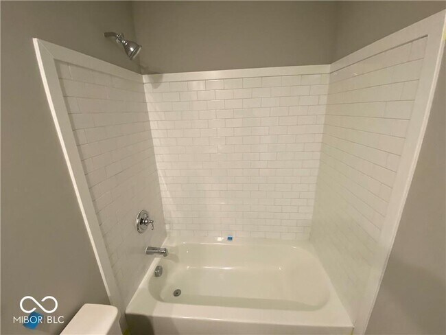 Building Photo - 17131 Seaboard Pl