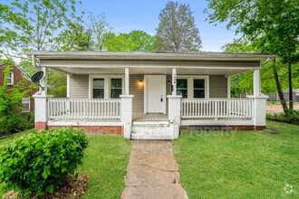 Building Photo - 3040 N Patterson Ave