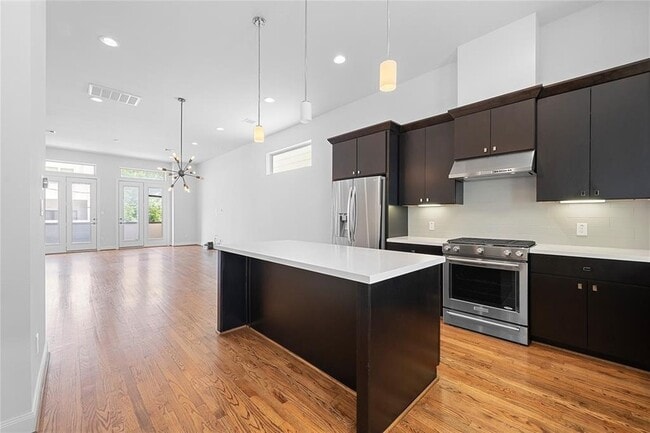 Building Photo - 4213 Schuler St