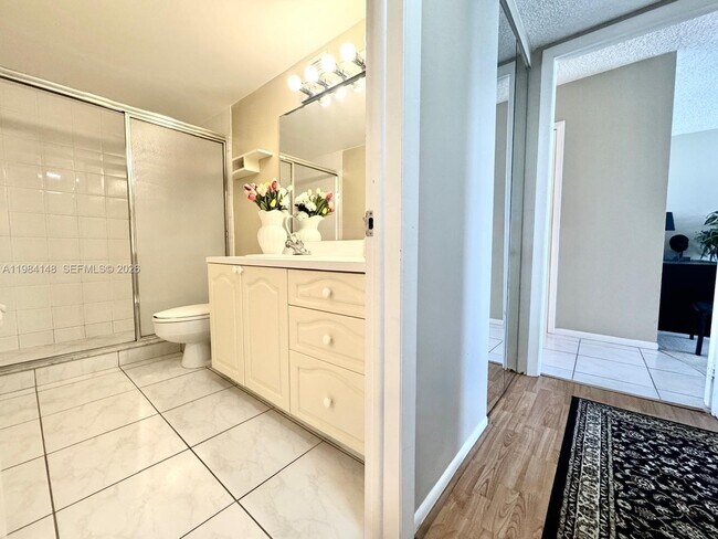 Building Photo - 3800 S Ocean Dr