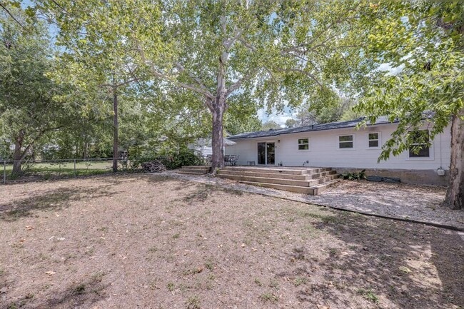Building Photo - 4714 Philco Dr
