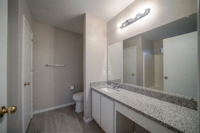 Building Photo - 3106 Centennial Village Dr