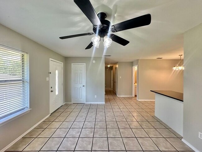 Building Photo - Available Now! Newly Updated 3 Bedroom 2 B...