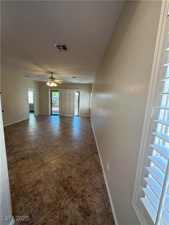 Building Photo - 6071 Saddle Horse Ave