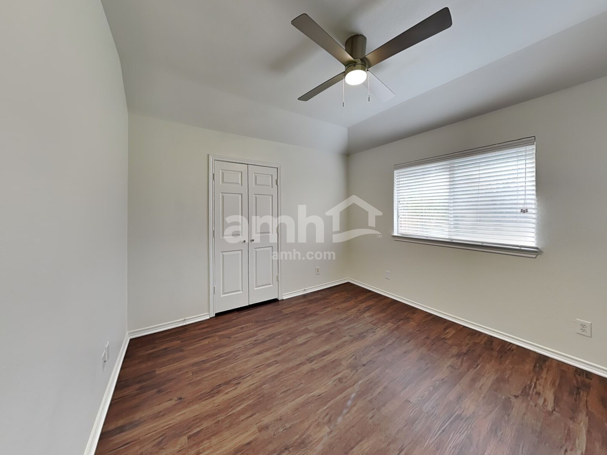 Building Photo - 1204 Buehler Ct