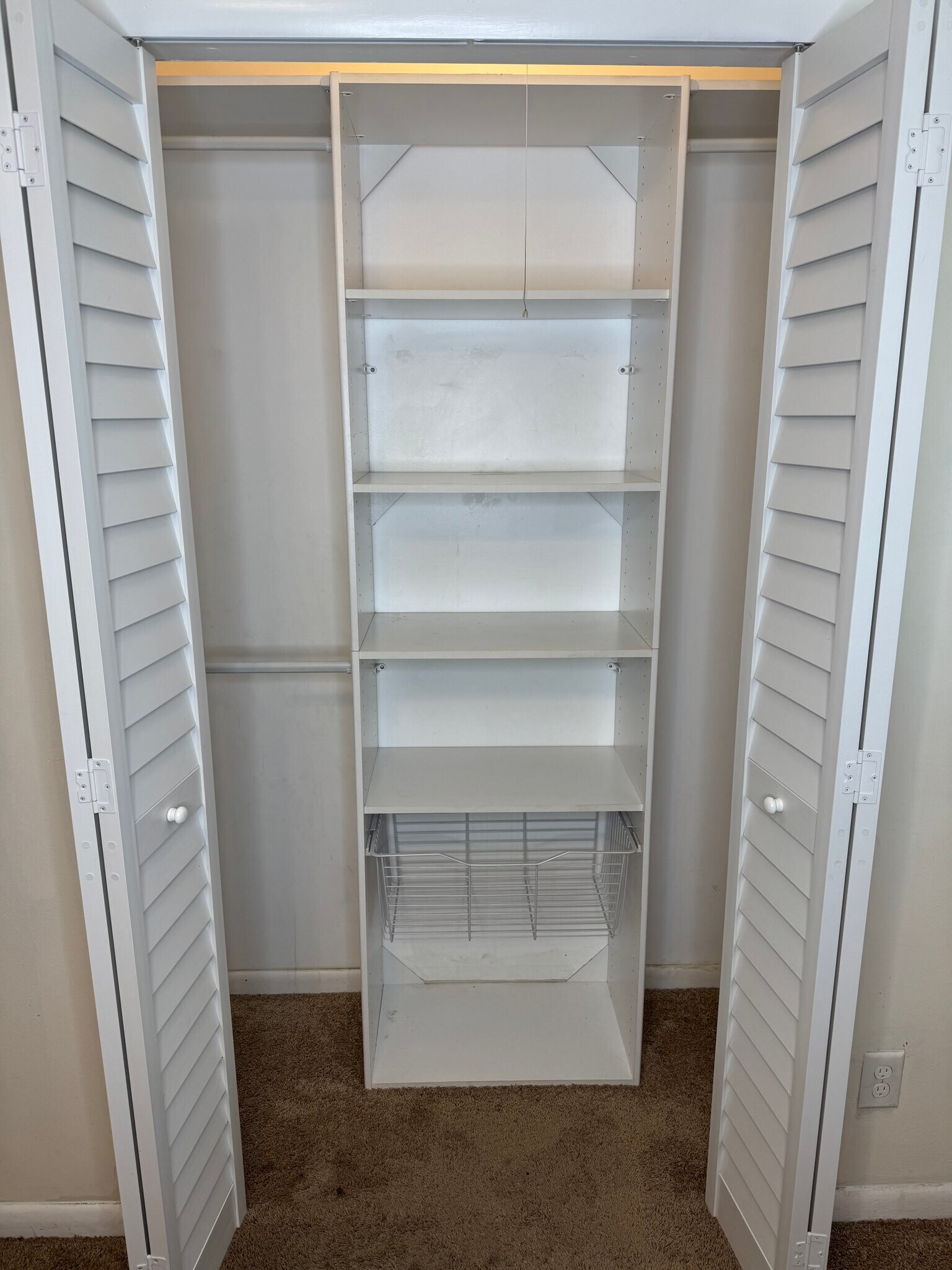 Building Photo - 8229 Frost St N