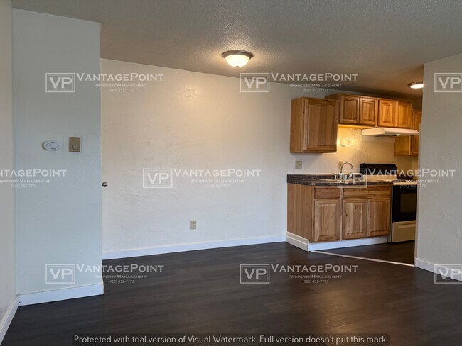 Building Photo - 2245 Imperial Ln