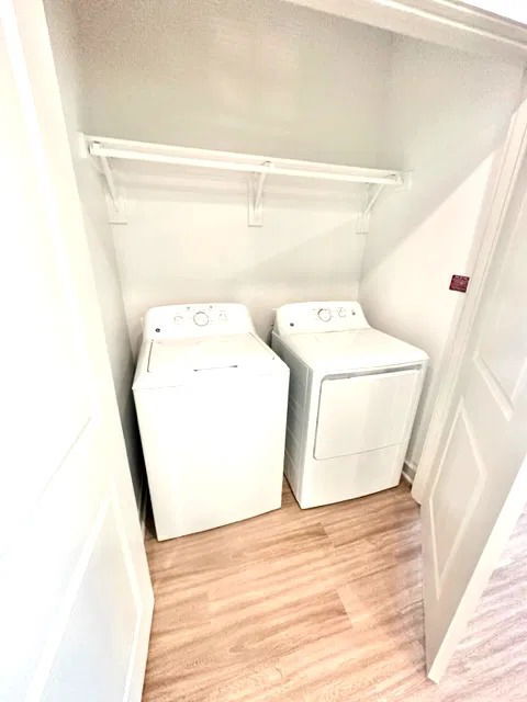 Building Photo - 8421 183A