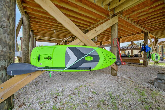 Building Photo - 486 Beatrice Point Rd