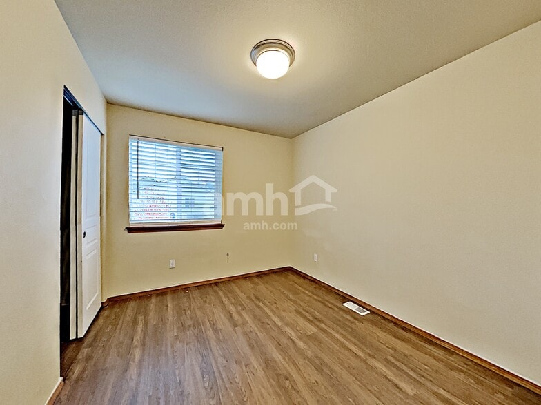 Building Photo - 9202 175th Street Ct E