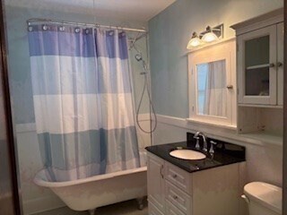 Building Photo - 56 Carver Rd E