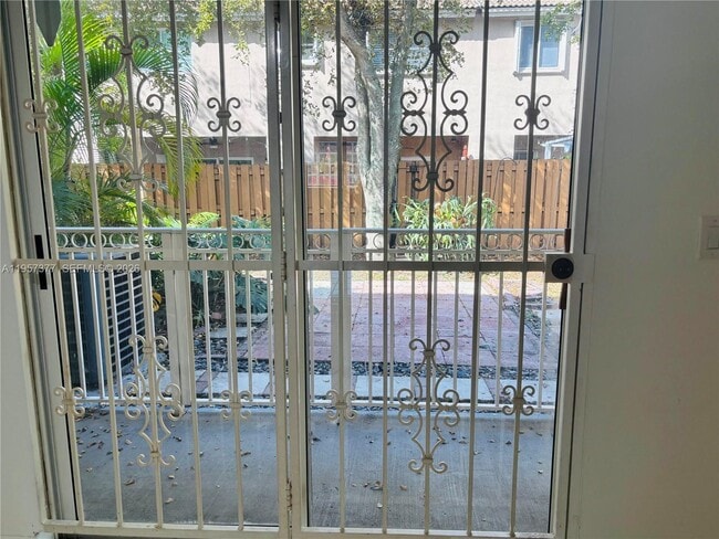 Building Photo - 6992 NW 166 Terrace