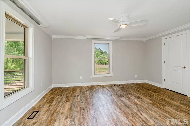 Building Photo - 1009 Ferson Rd