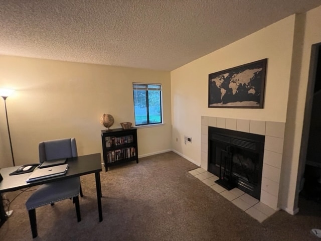 Office/Dining/Fireplace - 14 Hampshire Dr