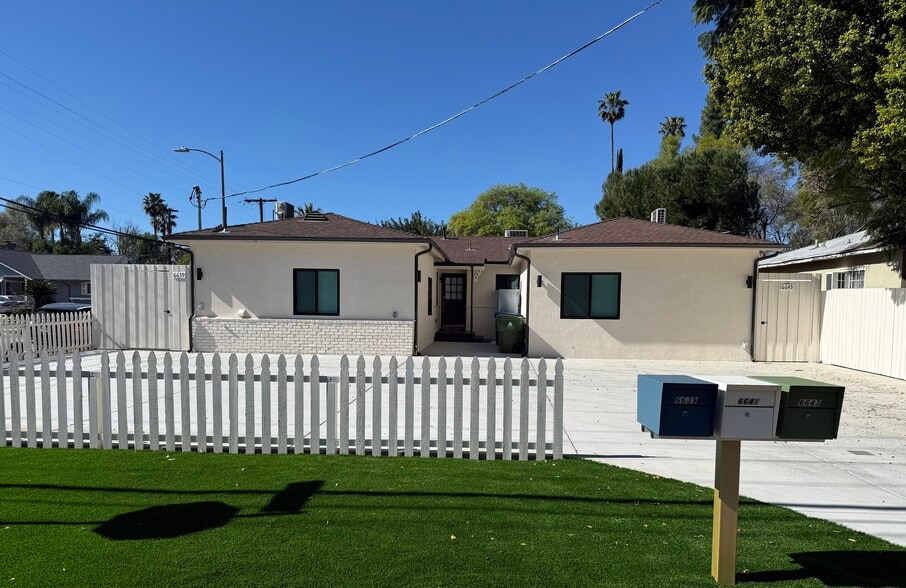 Building Photo - 6641 Glade Ave