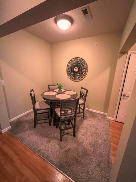 Building Photo - 1241 Strassner Dr