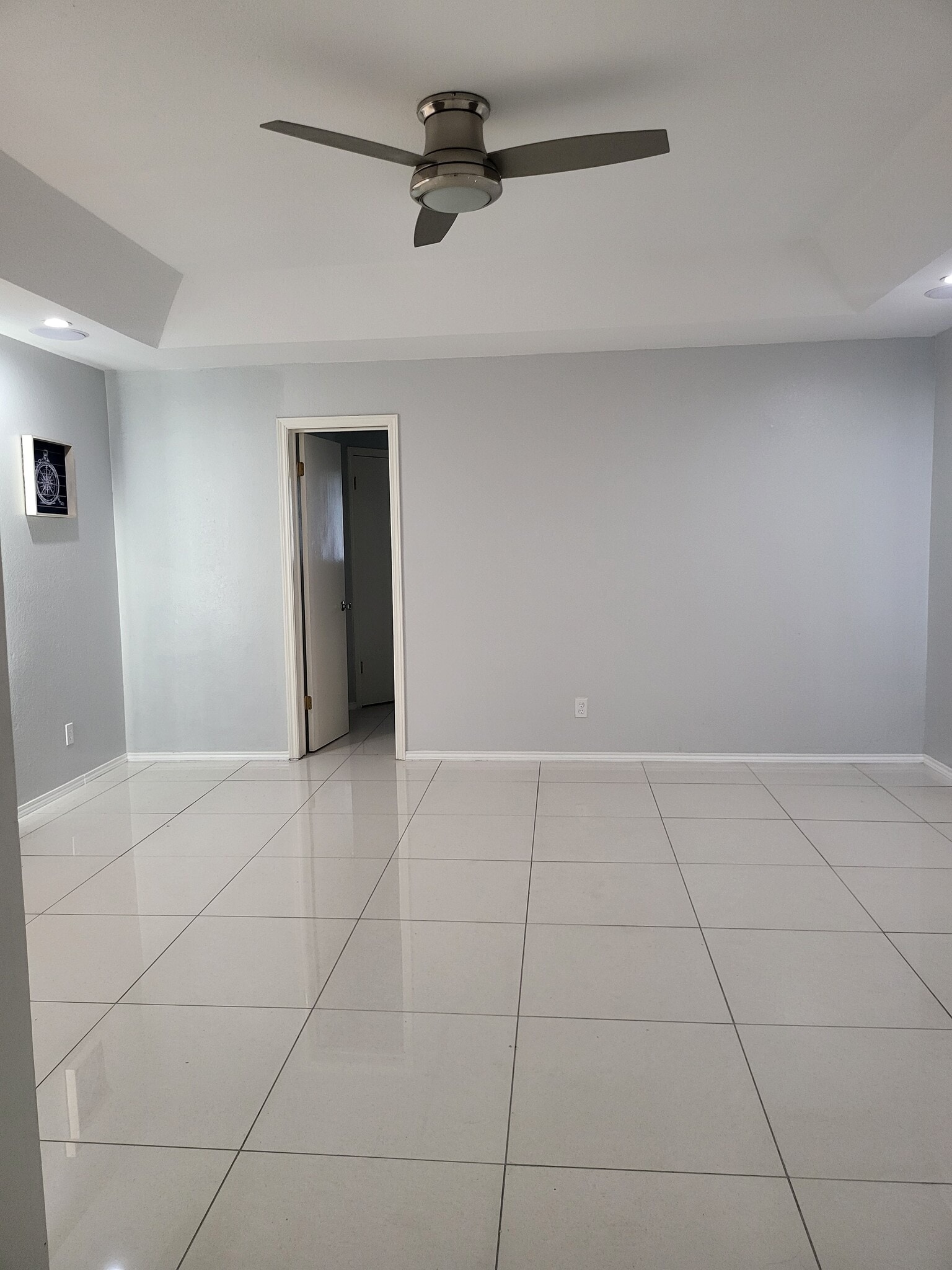 Building Photo - 2401 S Jackson Rd