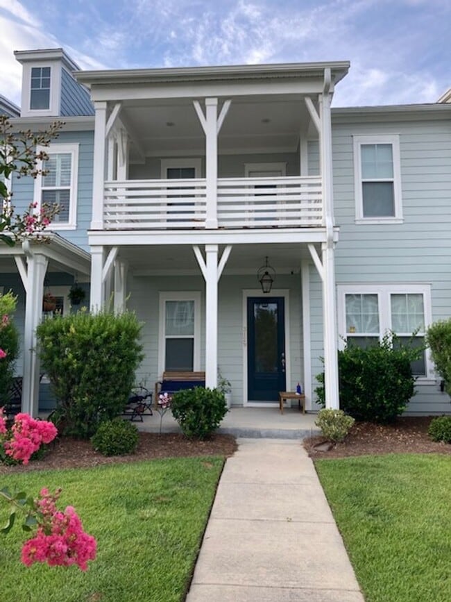 Building Photo - 3 Bed/2.5 Bath Townhome in Dune's West of Mount Pleasant!