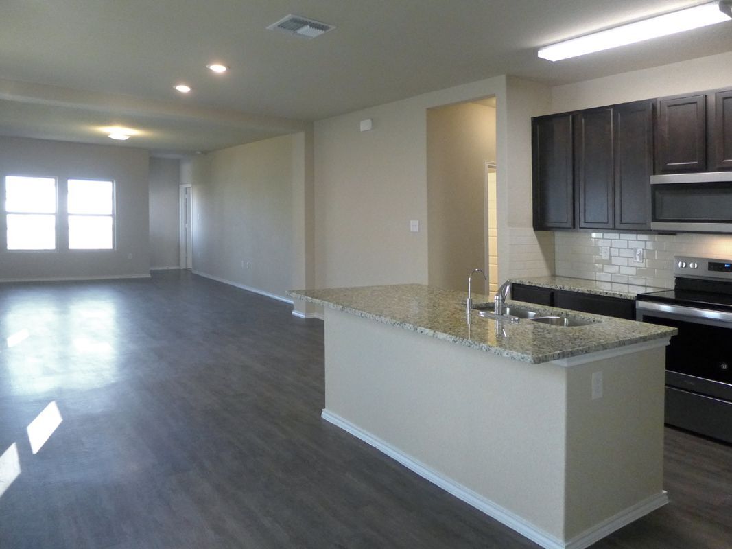 Building Photo - 10807 Fox Trot Way