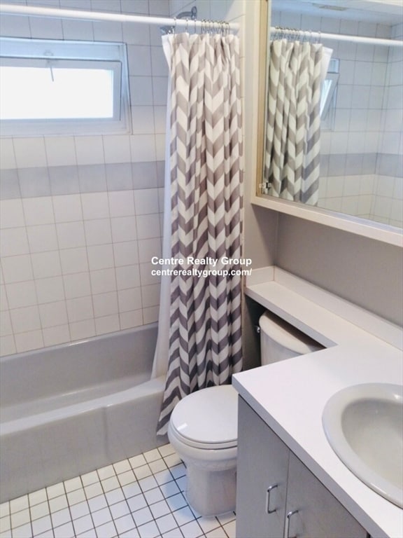 Building Photo - 118 Governor Winthrop Rd