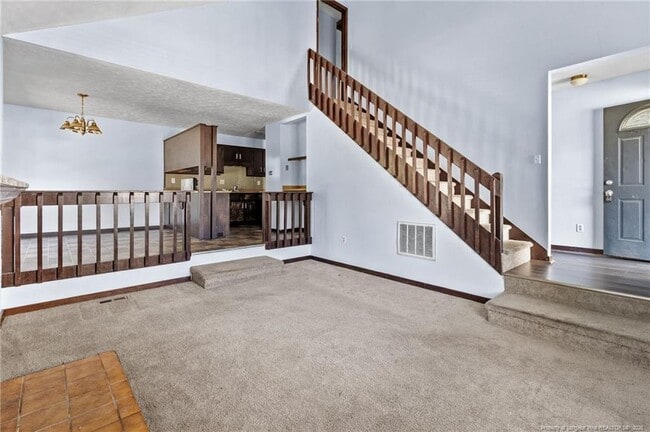 Building Photo - 6479 Pittsfield Dr