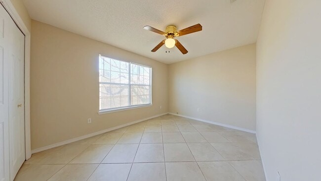 Building Photo - 914 Christen Ct